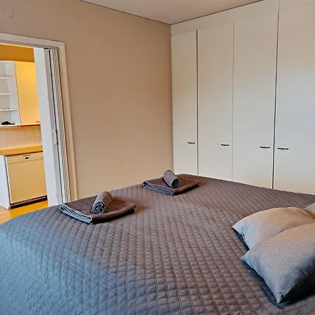 Apartment Mesikaemmen - Free Parking & Wifi - Next To The Forest - Rating 9,4 Jyvaskyla